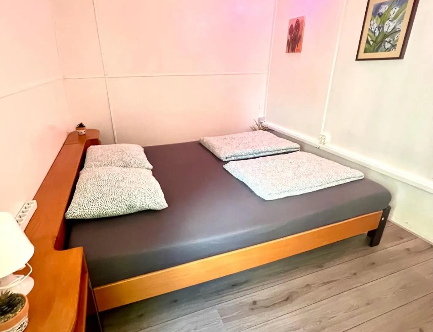 Buddha Style Family House & Jacuzzi & Sauna Near Amsterdam Vijfhuizen 0*,  Netherlands